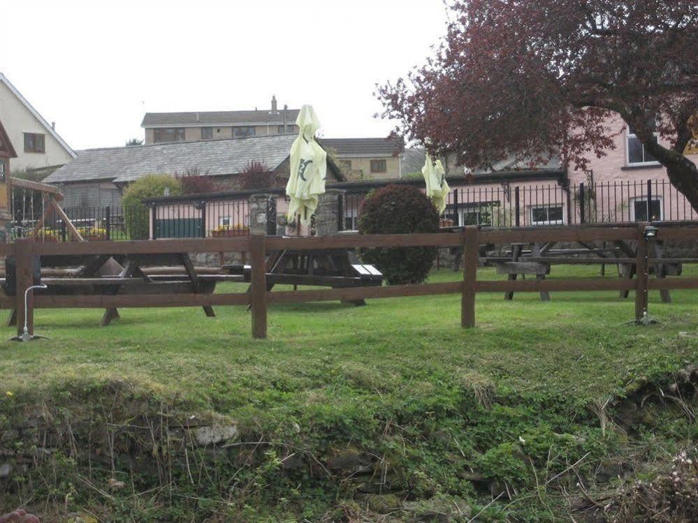 Cae Y Rhedyn Annexe Hotell Crickhowell Eksteriør bilde